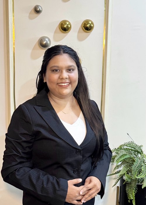 Dr. Yashvi Shah, Orthodontist